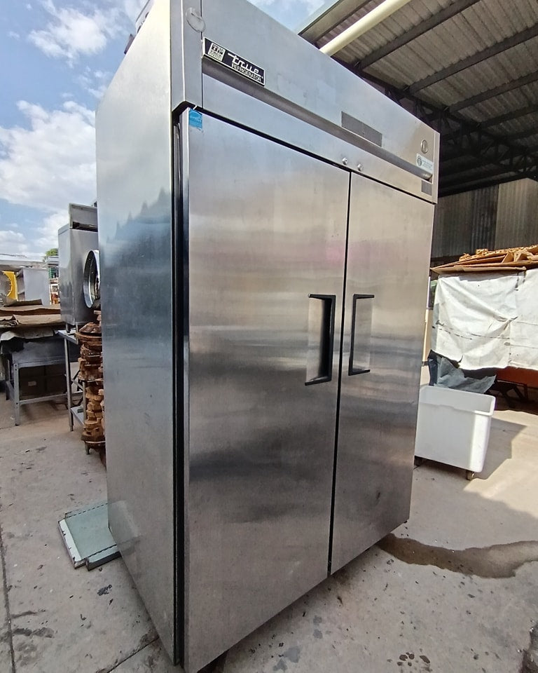 Refrigerador TRUE TG2R-2S (Seminuevo)